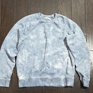 Outerknown Men's Light Blue Tie Dye Crewneck Sweater Size Large